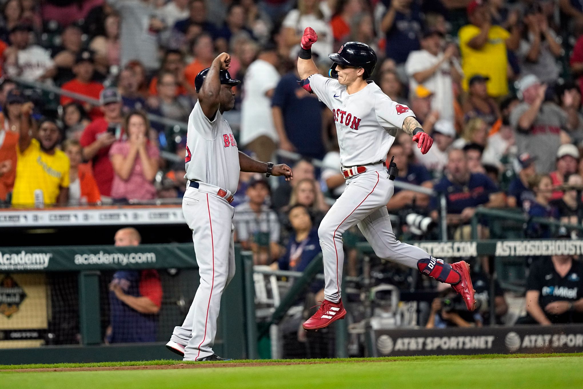 Alex Bregman and wife Reagan post first photos of newborn baby boy