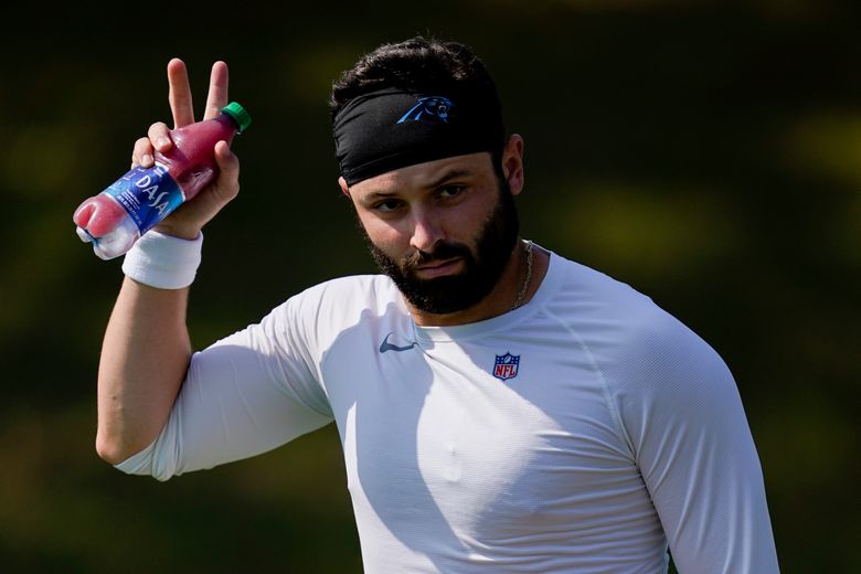 Ickey Ekwonu one-on-one at Panthers training camp