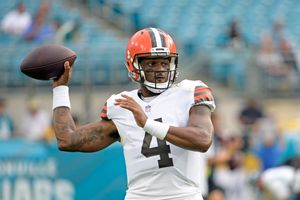 Watson apologizes, then struggles in Browns preseason debut – KXAN