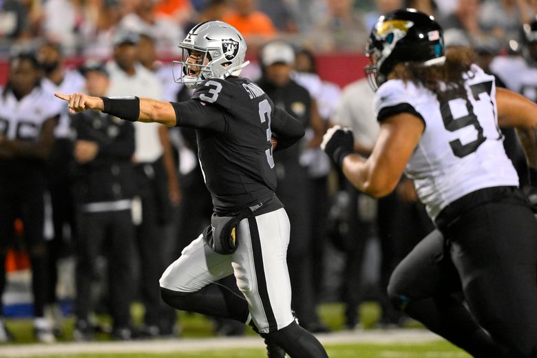 Raiders quarterback Jarrett Stidham takes it himself for the touchdown