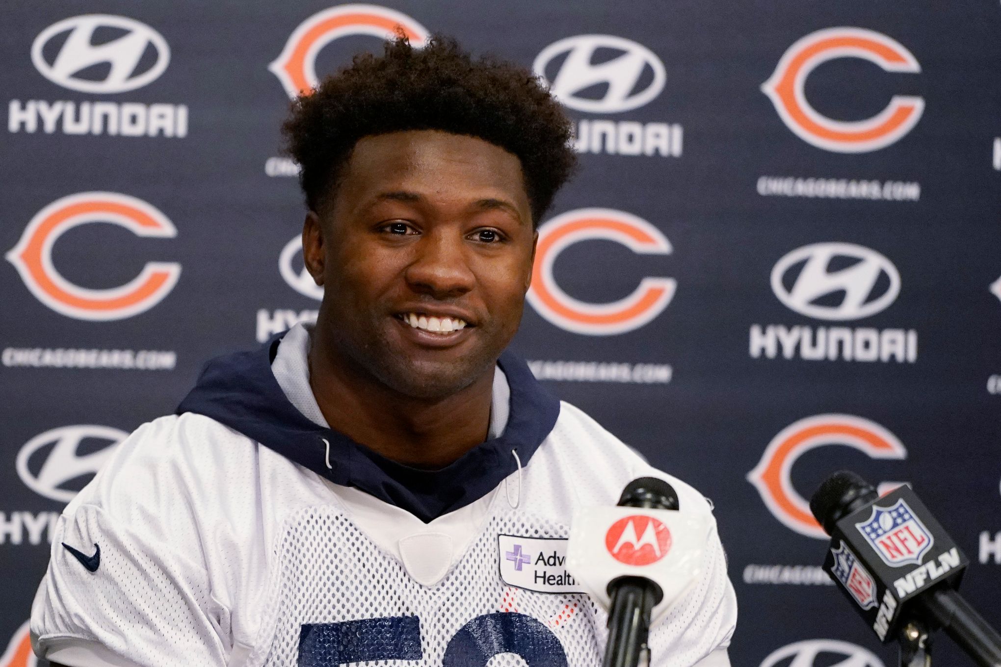 Roquan Smith works out at Soldier Field, doesn't play - Chicago