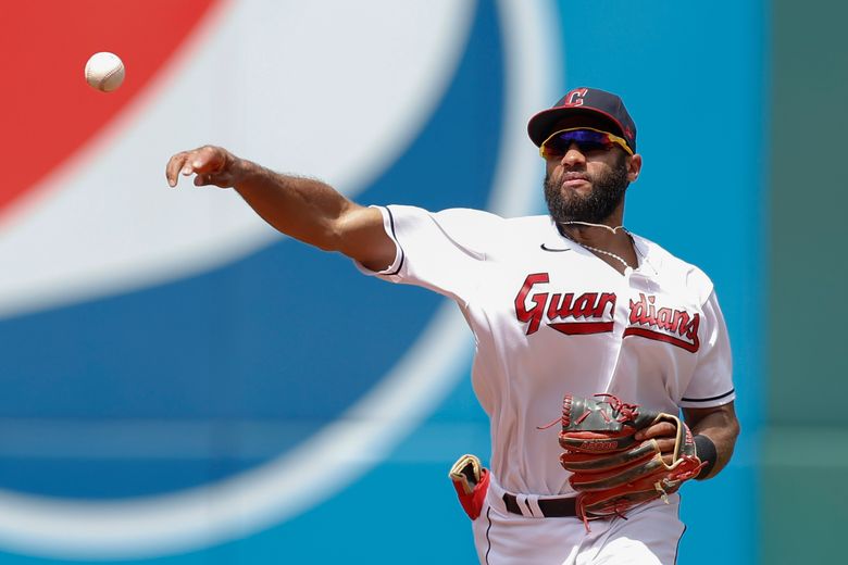 Astros manager Dusty Baker tests positive for COVID-19