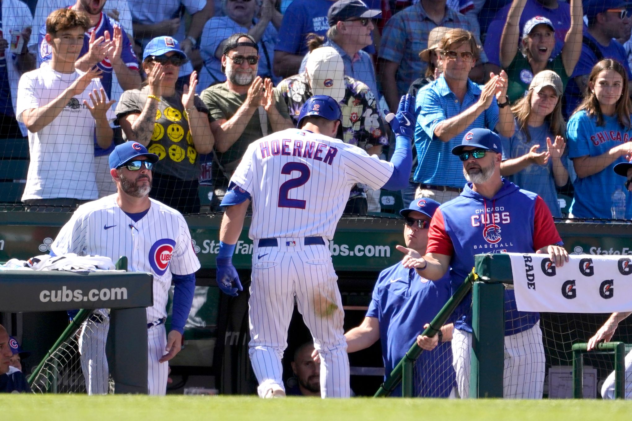 Hoerner, Cubs top power-hitting rookie Meneses, Nationals