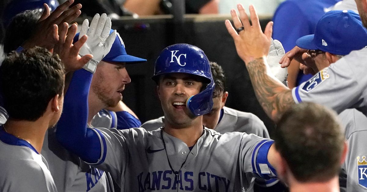 Royals' Whit Merrifield is taking his family along on big-league journey