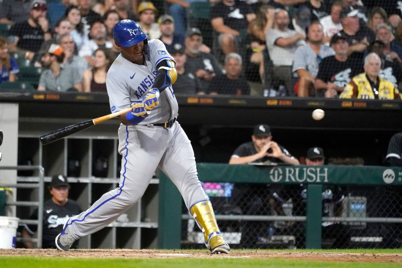 Solo homers not enough for Royals in 4-2 loss to White Sox