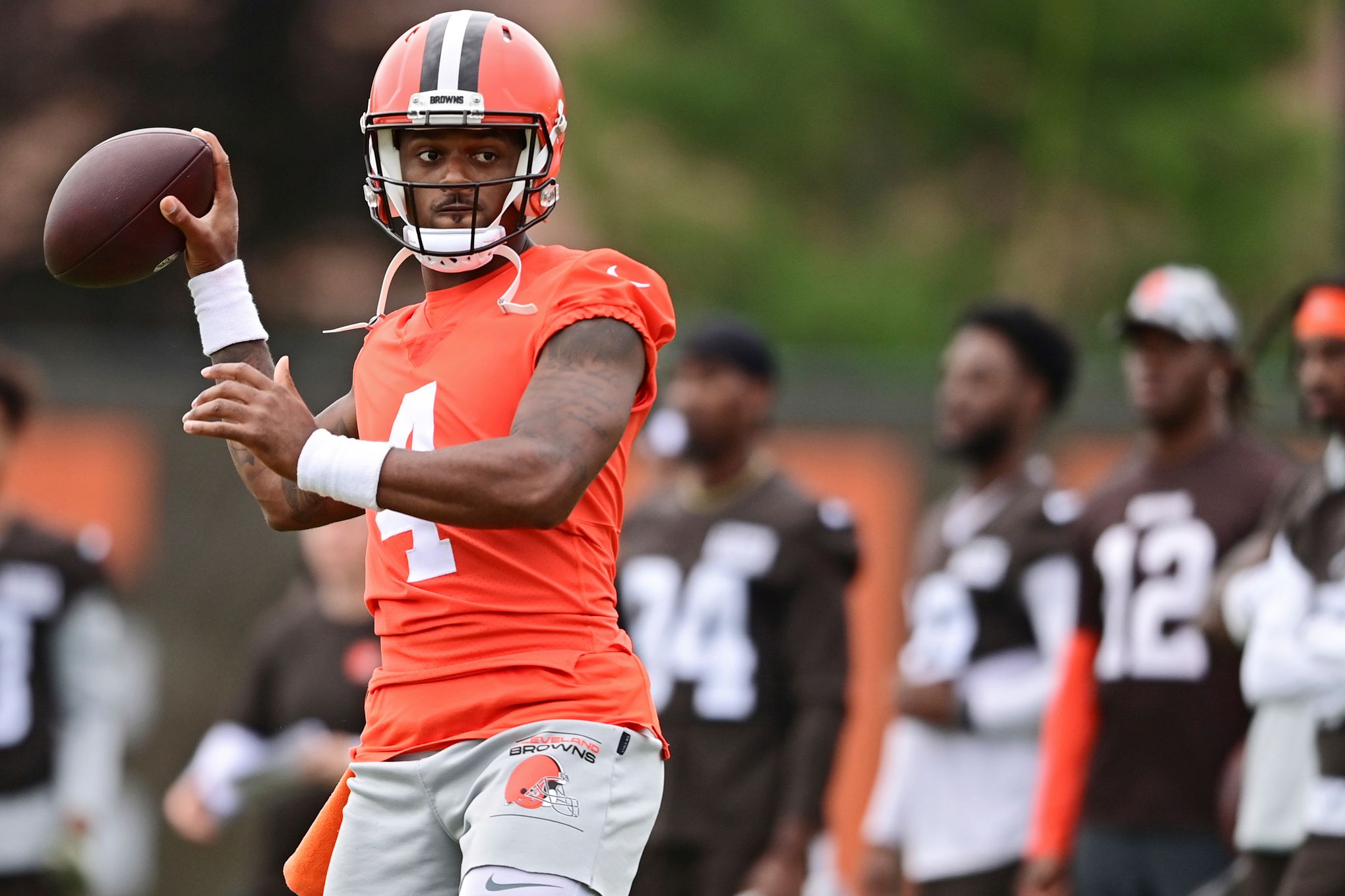 With Watson on board, Browns bracing for more boos on road