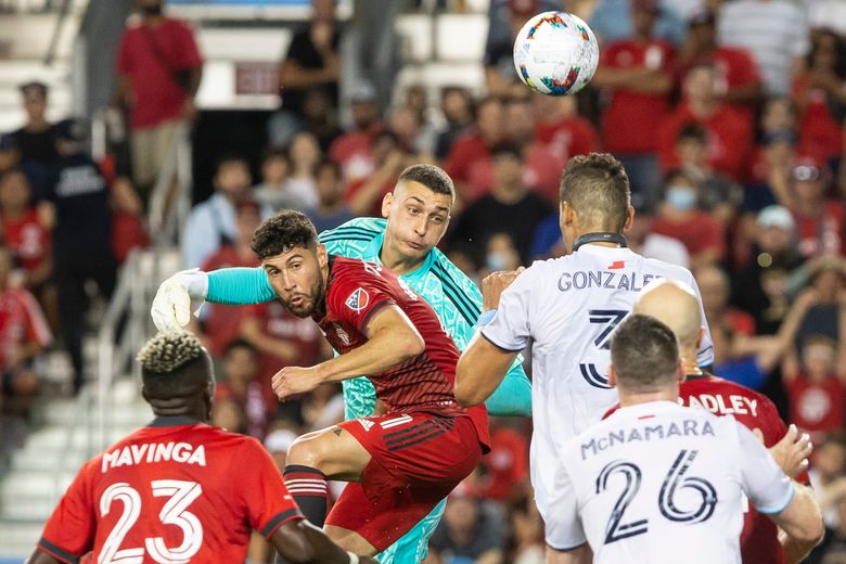 Toronto FC ties New England Revolution 2-2 | The Seattle Times Toronto FC ties New England Revolution 2-2 | The Seattle Times