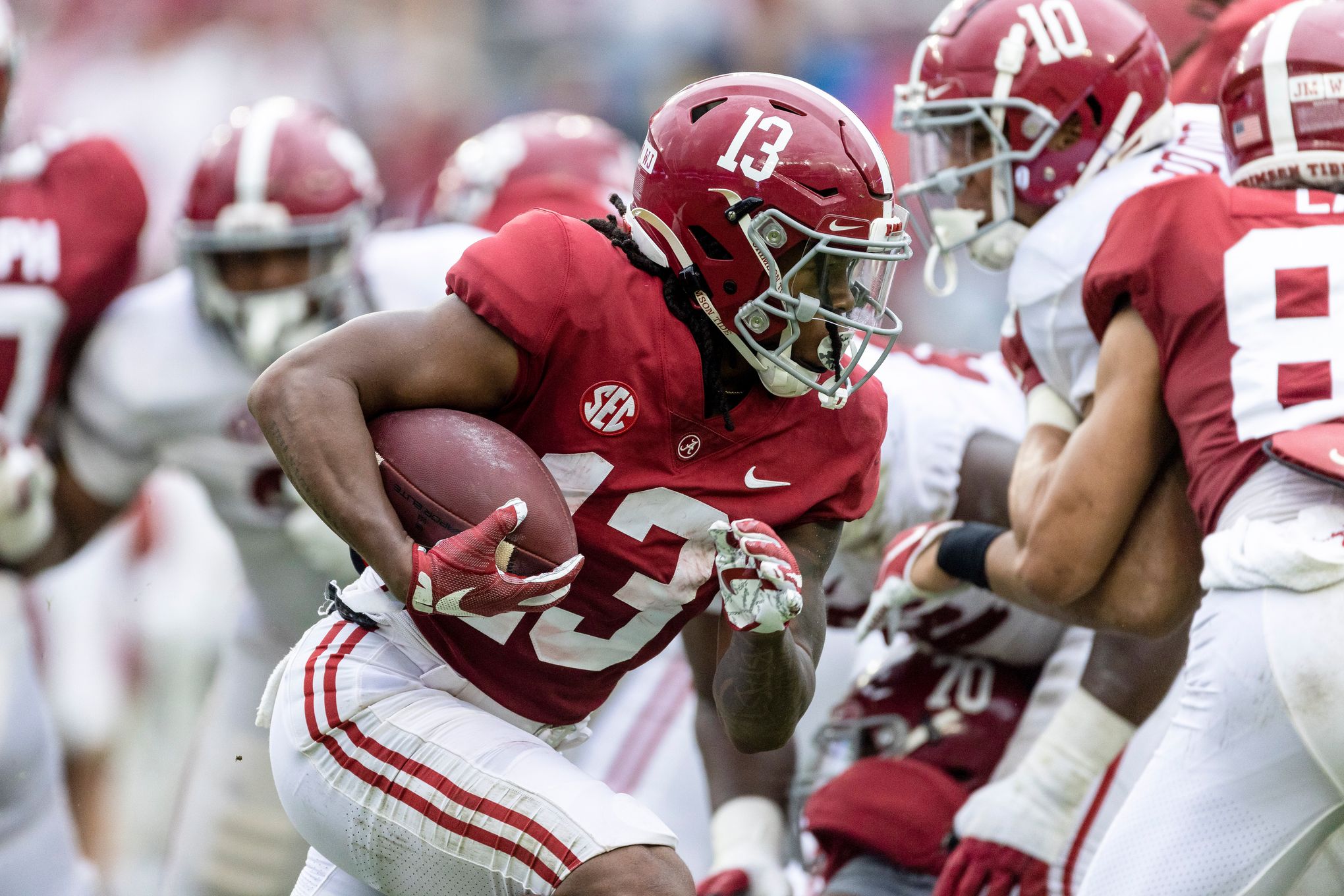 Alabama running back Trey Sanders enters NCAA transfer portal