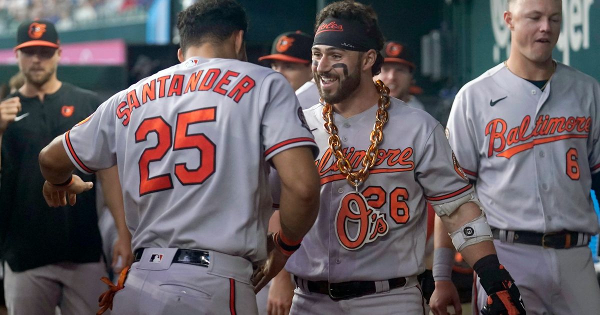 Orioles outlast Rangers ace to manufacture a gutsy team win and