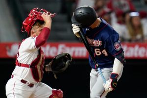 Gio Urshela Tyler Mahle Minnesota Twins beat Los Angeles Angels