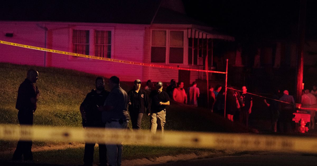 2 dead, 2 wounded in shooting at Kentucky homeless shelter The