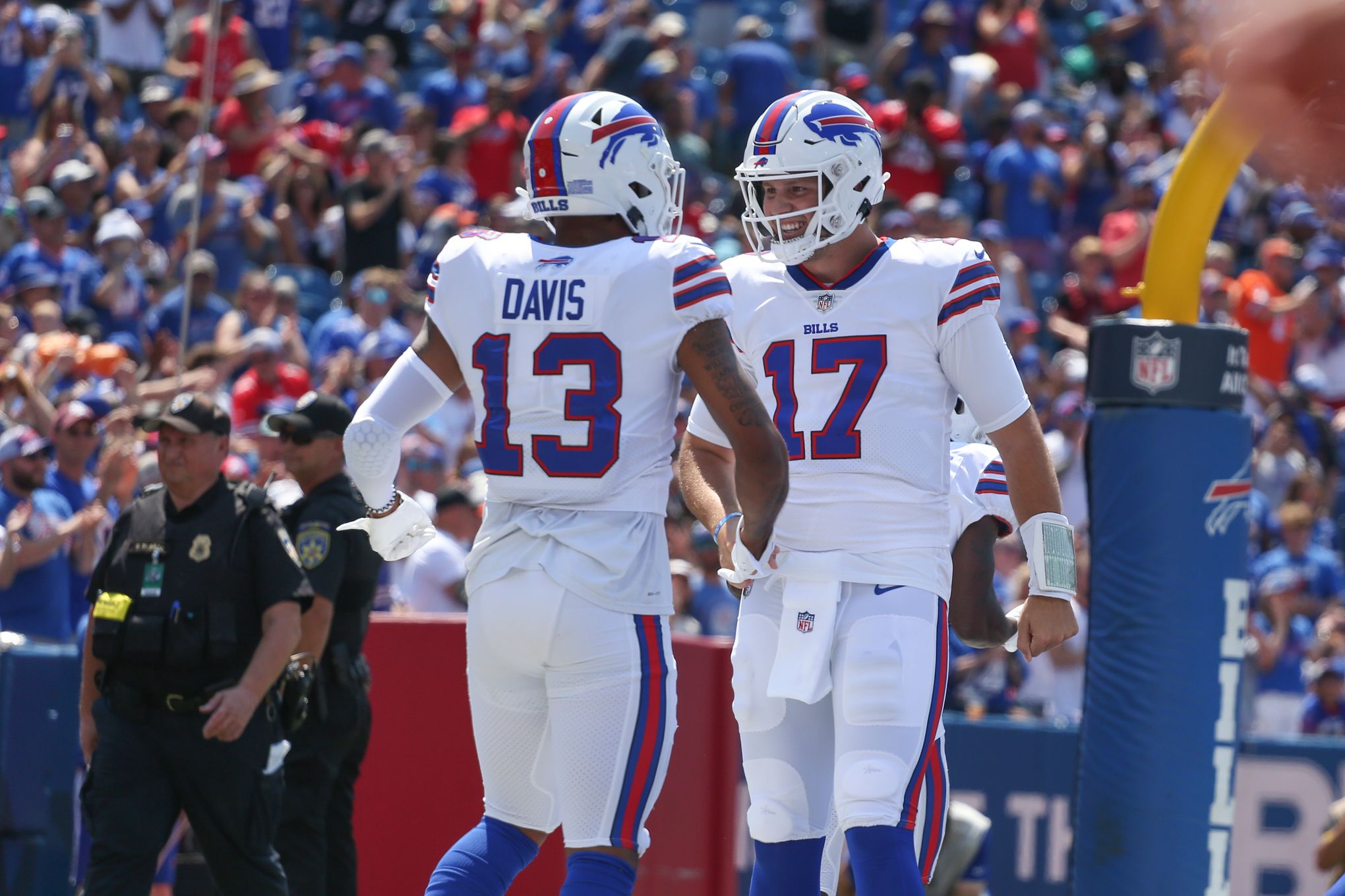 Allen throws TD in Bills' 42-15 preseason rout over Broncos - Seattle Sports