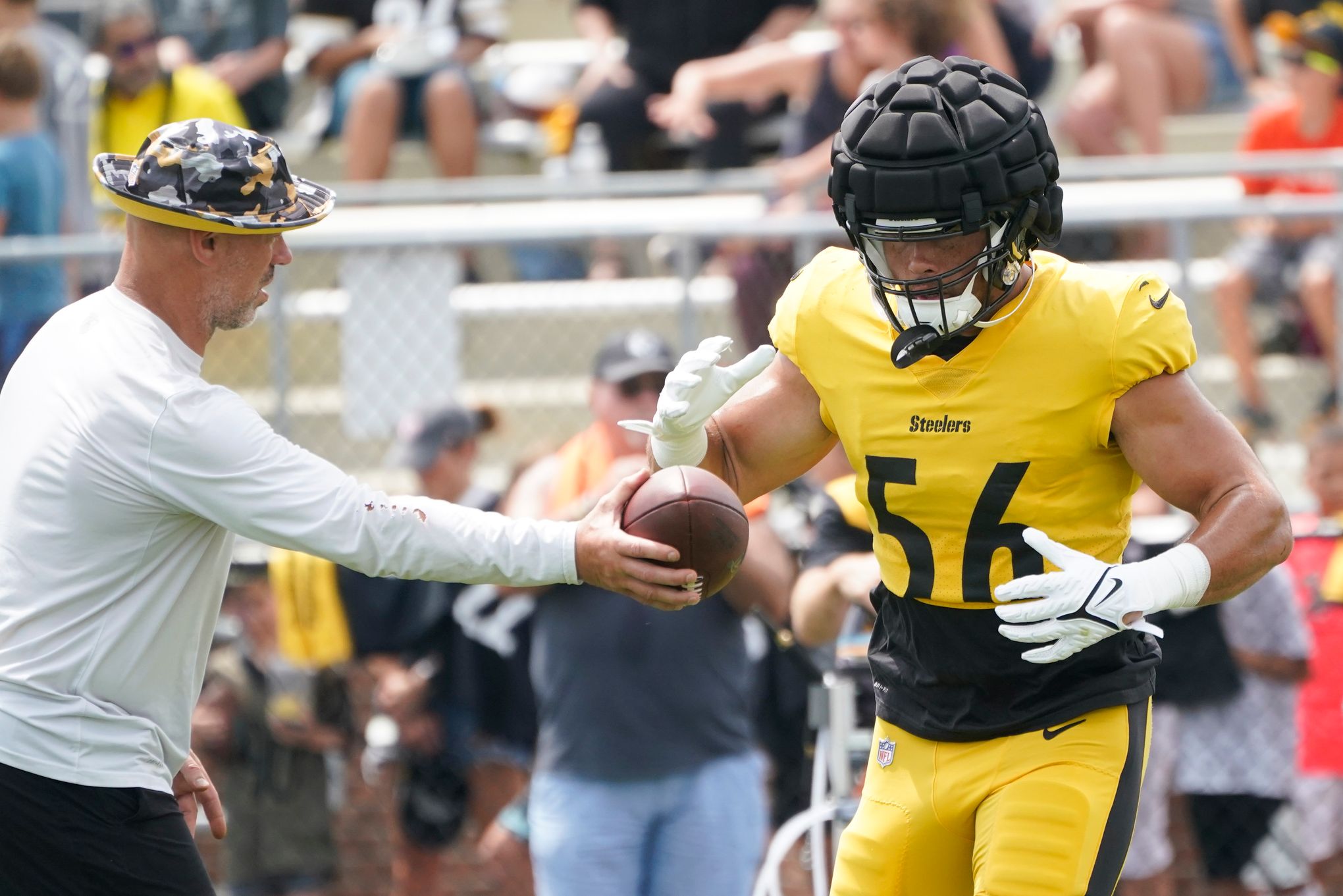 Minkah Fitzpatrick of the Pittsburgh Steelers, left, and Jalen