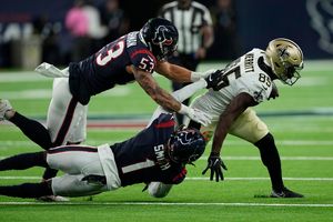 Dalton has TD pass on 1 drive as Saints fall to Texans 17-13 - ABC13 Houston