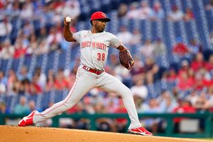 Phillies: Nola goes distance in shutout of Reds – Delco Times