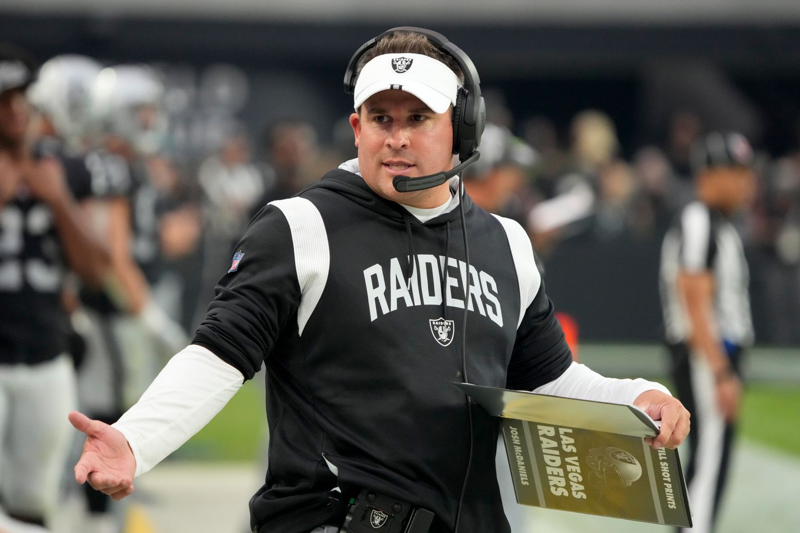 Belichick's impact resonates with Raiders coach McDaniels | The Seattle  Times