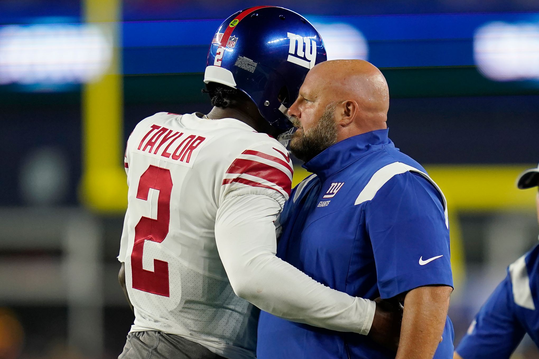 Giants' Brian Daboll named AP's NFL Coach of the Year after leading team  back to postseason 