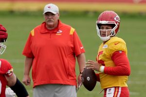 Chiefs' new wide receivers have experience with elite QBs