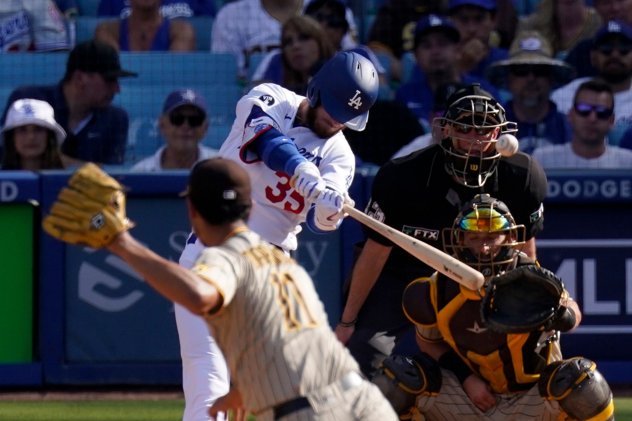 Dodgers Sweep Padres in Penultimate Series of Regular Season