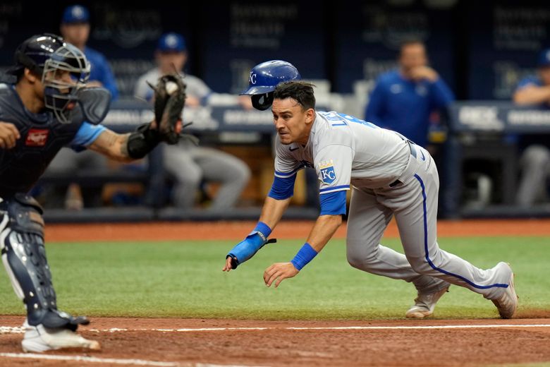 Tampa Bay Rays catcher Christian Bethancourt sets up during