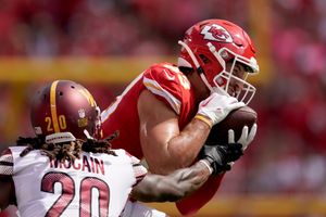 Washington falls to the Chiefs 24-14 in another sloppy preseason game -  Hogs Haven