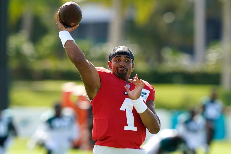 Tagovailoa sharp in Dolphins-Eagles joint practices