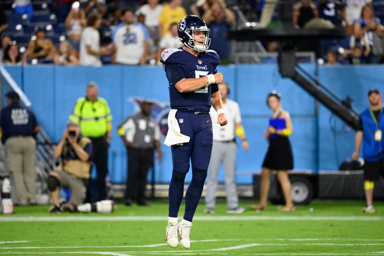 Titans letting Willis and Levis compete for backup QB