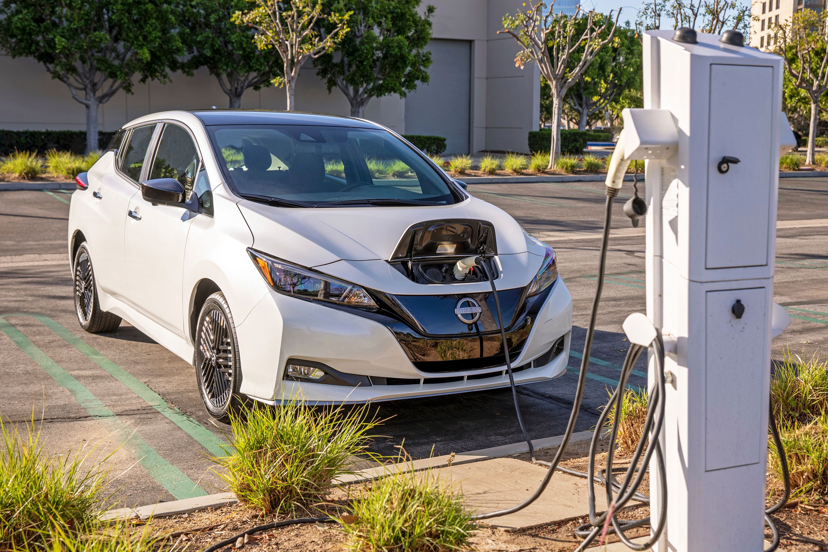 Nissan leaf deals charging cost