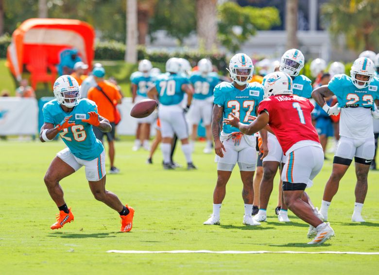 Miami Dolphins Cancel Practice Due To Stomach Bug, Players Throwing Up