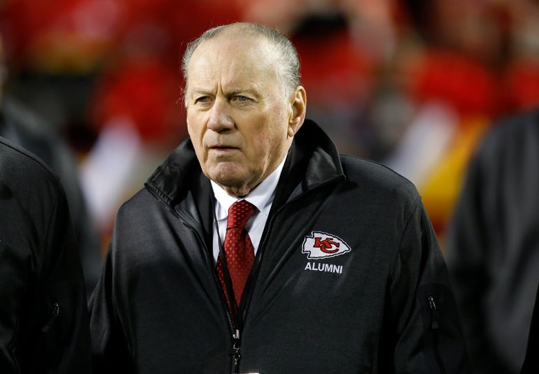 NFL World Reacts to Death of Hall of Fame QB Len Dawson