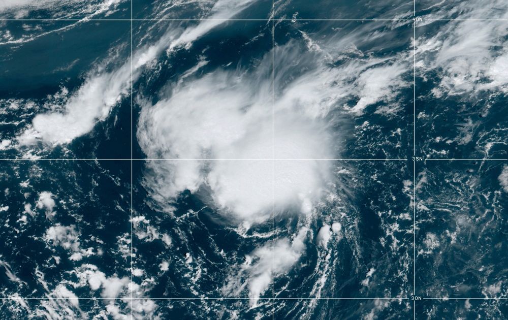 Tropical Storm Gaston Expected to Weaken | The Seattle Times