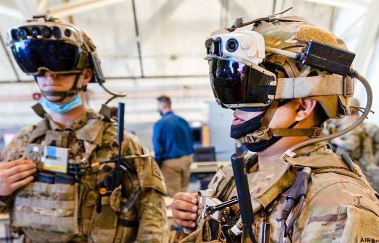 Microsoft worked closely with the Army in an integrated team to understand its goals and needs for the HoloLens project.