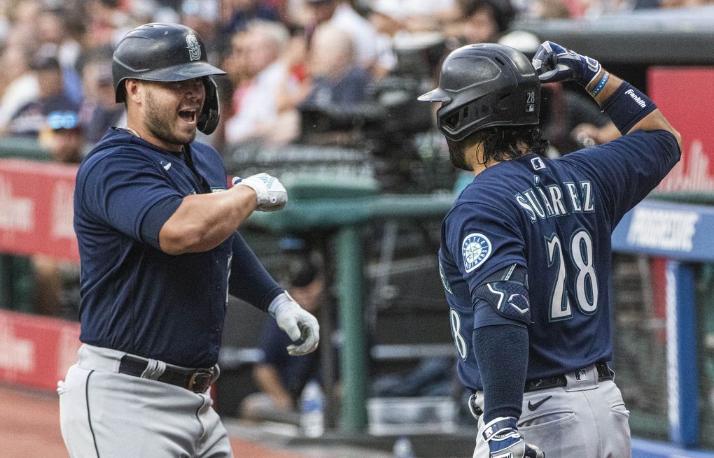 Ray eats bug, Mariners win sixth in row, 4-0 over Guardians – News-Herald