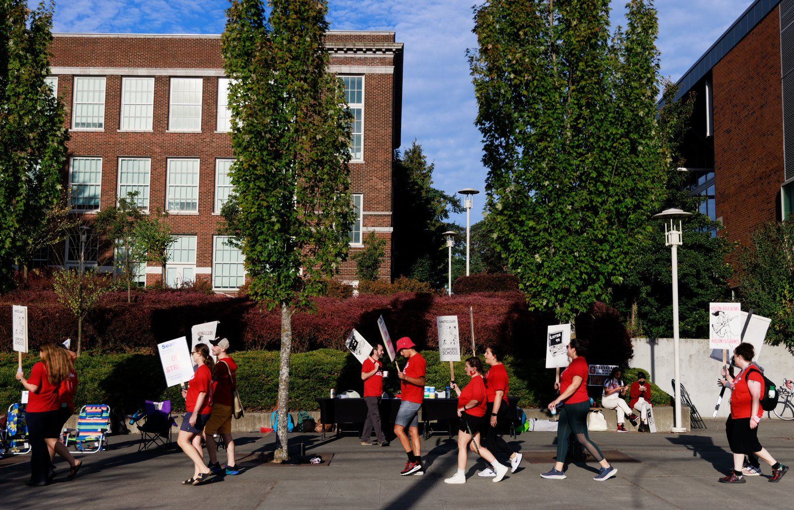 This ‘adult Fight’ About Seattle Schools Misses Bigger Issues | The ...