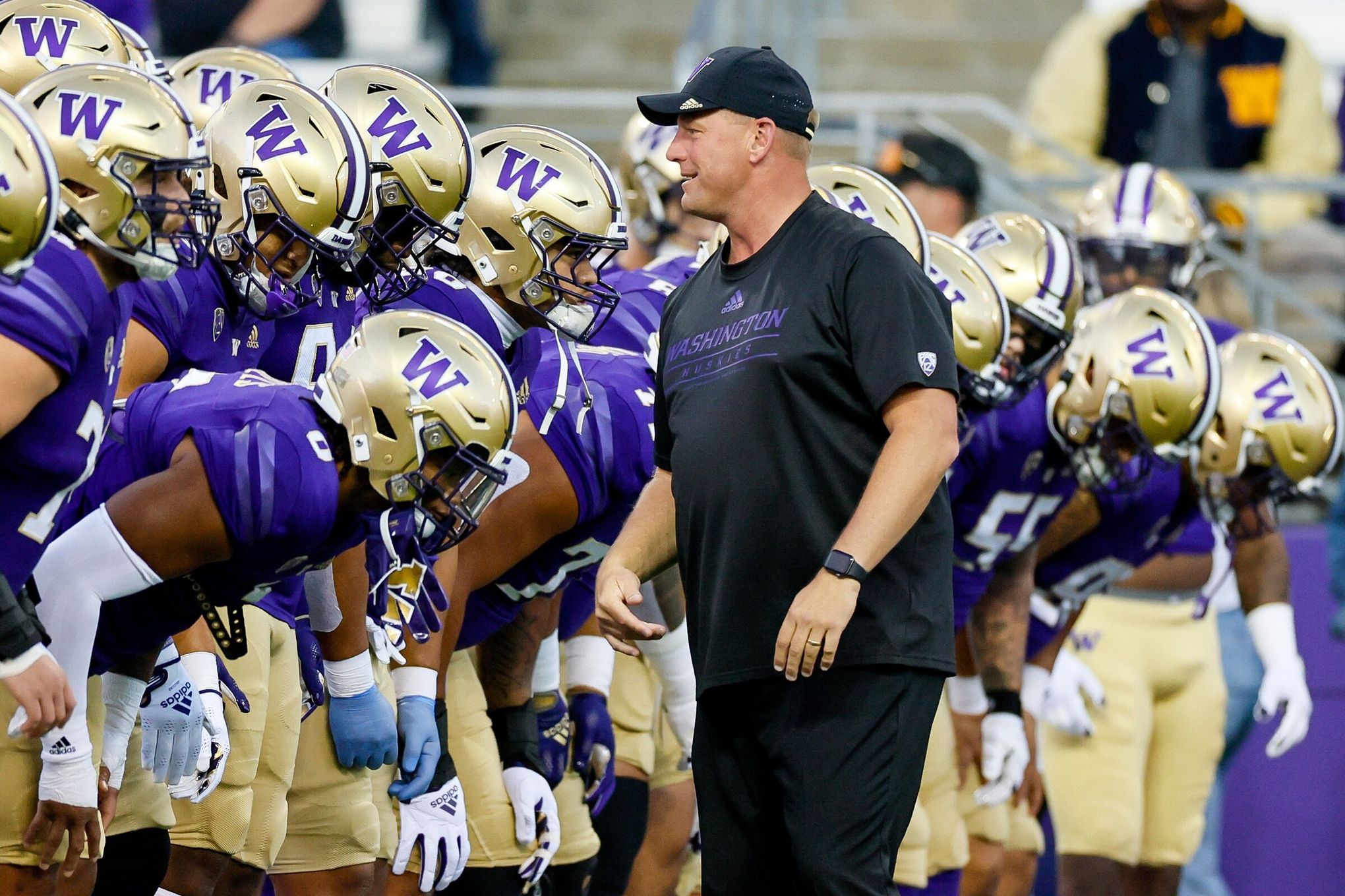 Huskies Host Oregon, Saturday at 5 p.m. - University of Washington Athletics