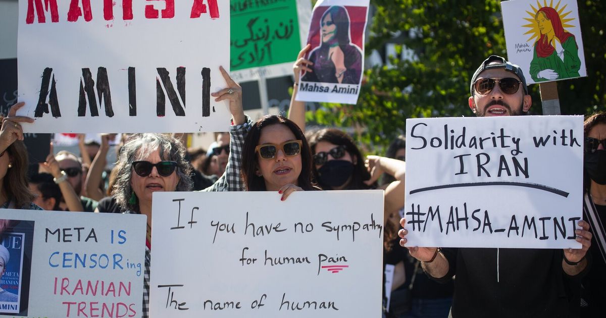 Bellevue protest in solidarity with Iranian women The Seattle Times