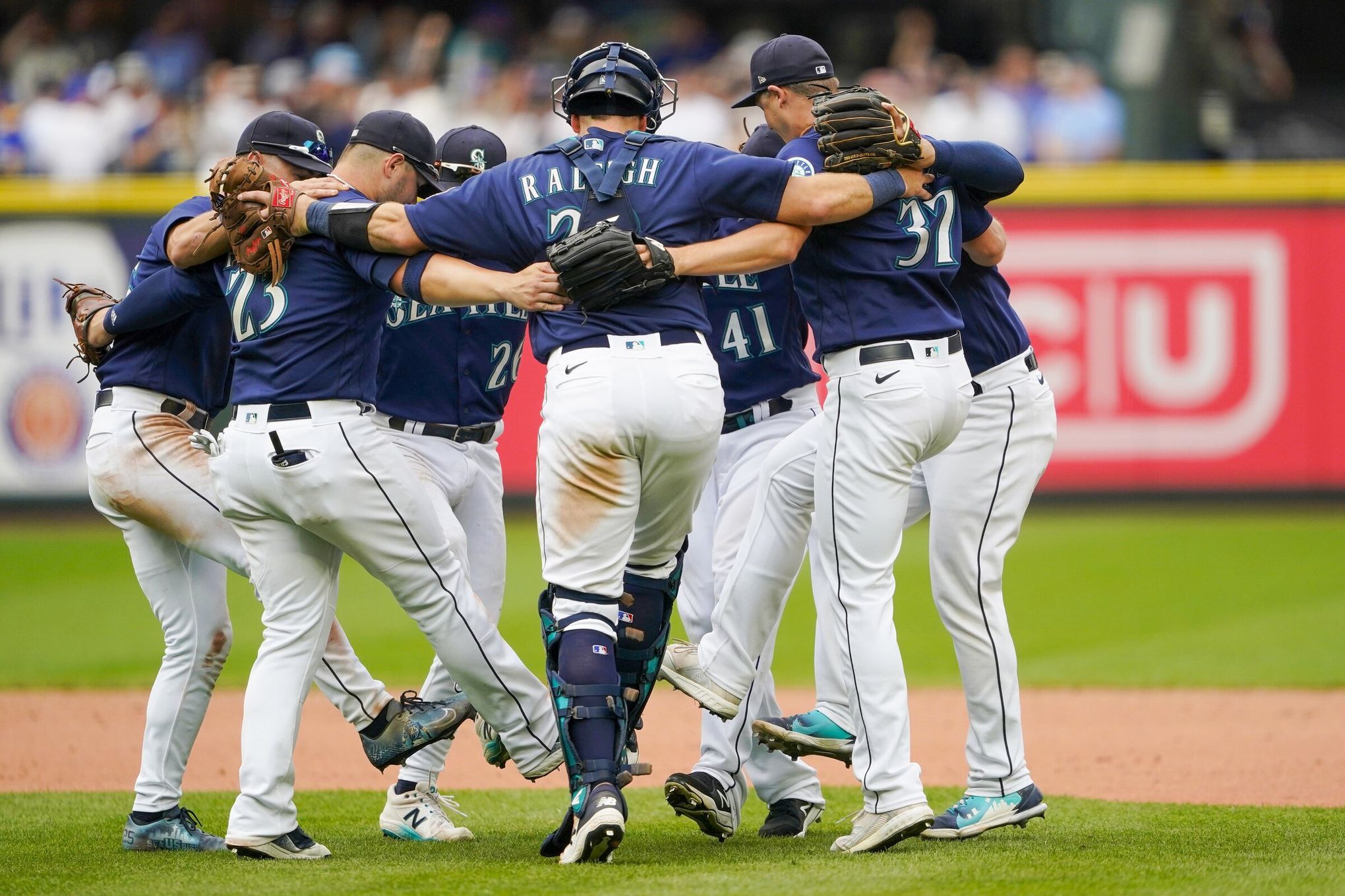 Snack Roundup for the Seattle Mariners Playoff Game