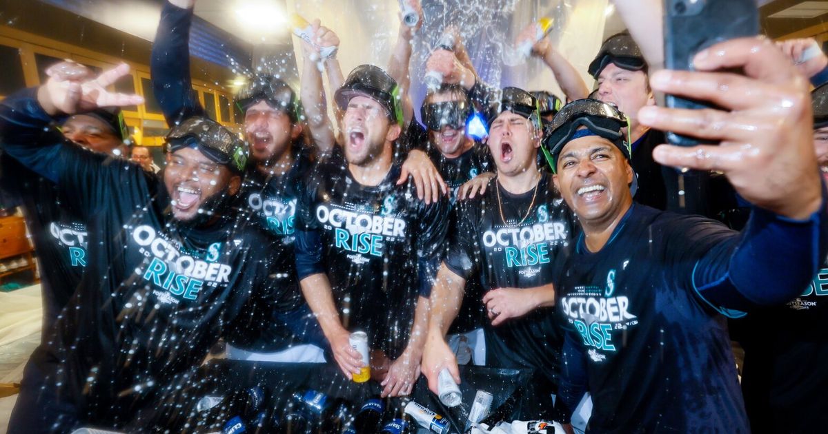 Mariners Team Store MLB Seattle Mariners Drought Ended 21-Year 21-Year  Playoff Raleigh's Walk-Off Home Runs T Shirt