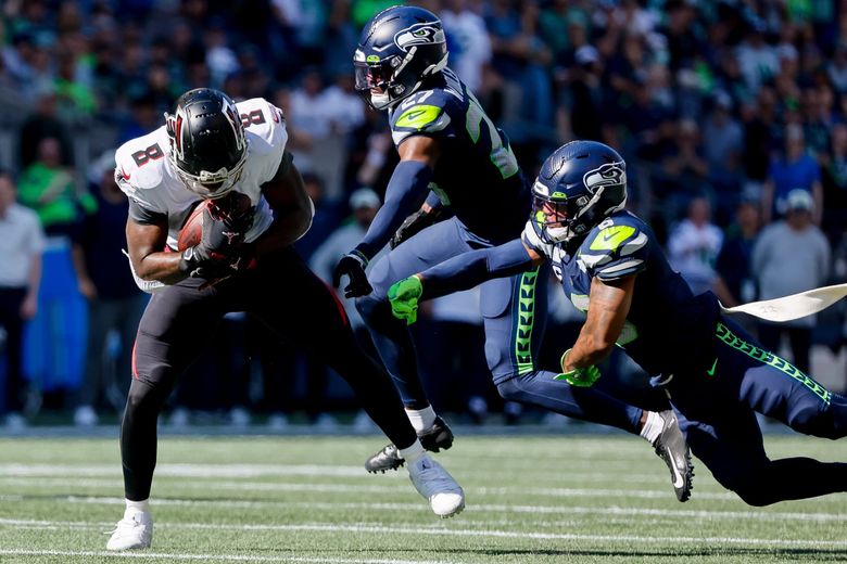 Seahawks vs. Falcons: Absolutely hopeless Seattle defense run over in 27-23  loss - Field Gulls