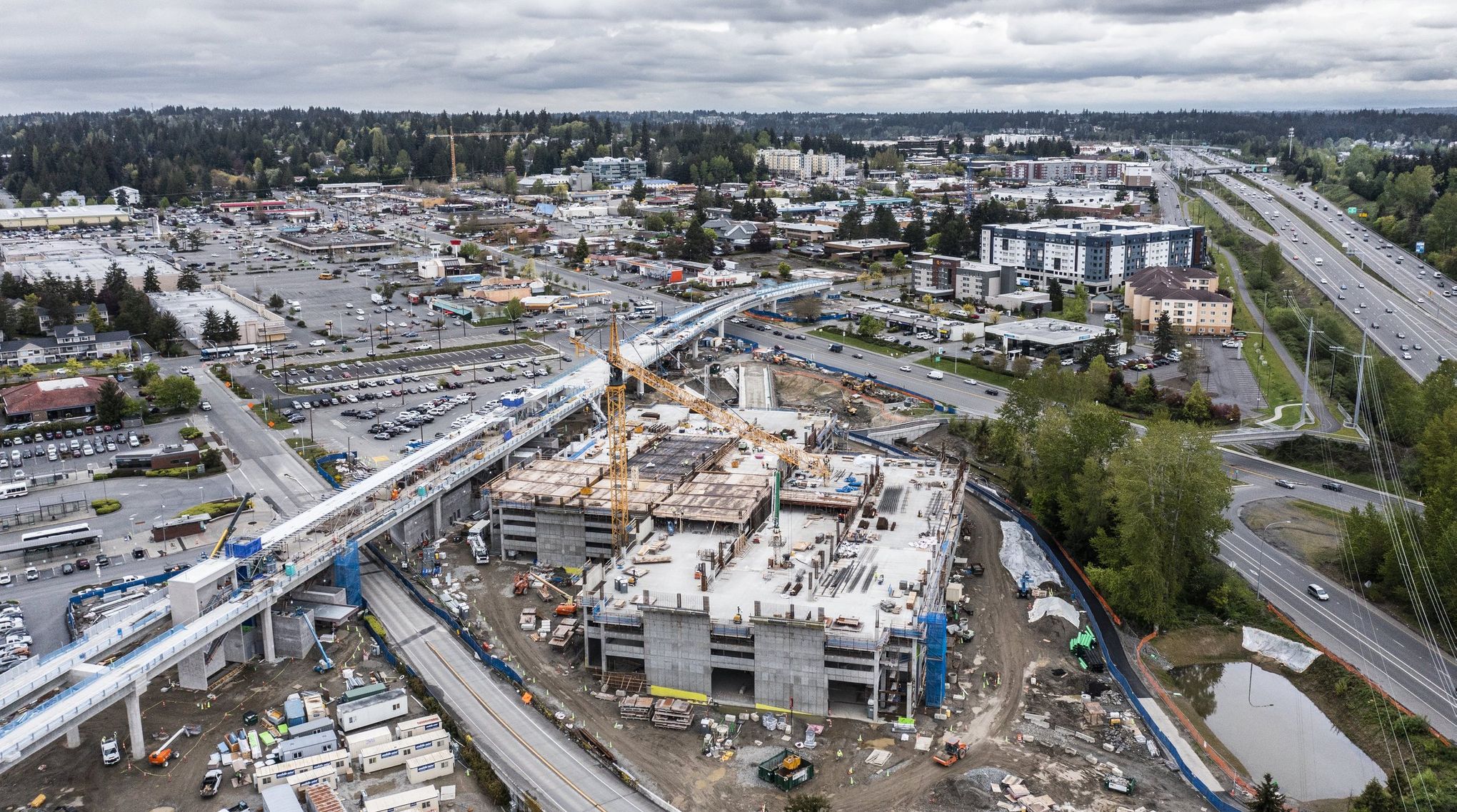 Alderwood Mall developers to add apartments, more restaurants