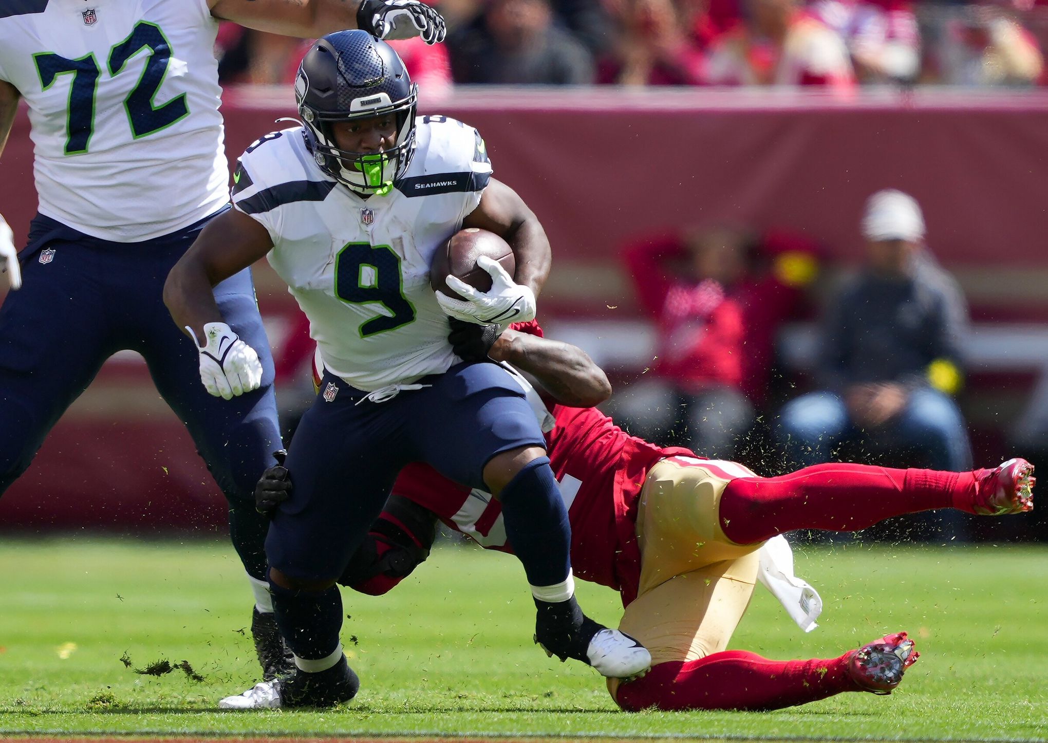 Seattle Seahawks, San Francisco 49ers explode for three quick touchdowns -  ABC7 San Francisco