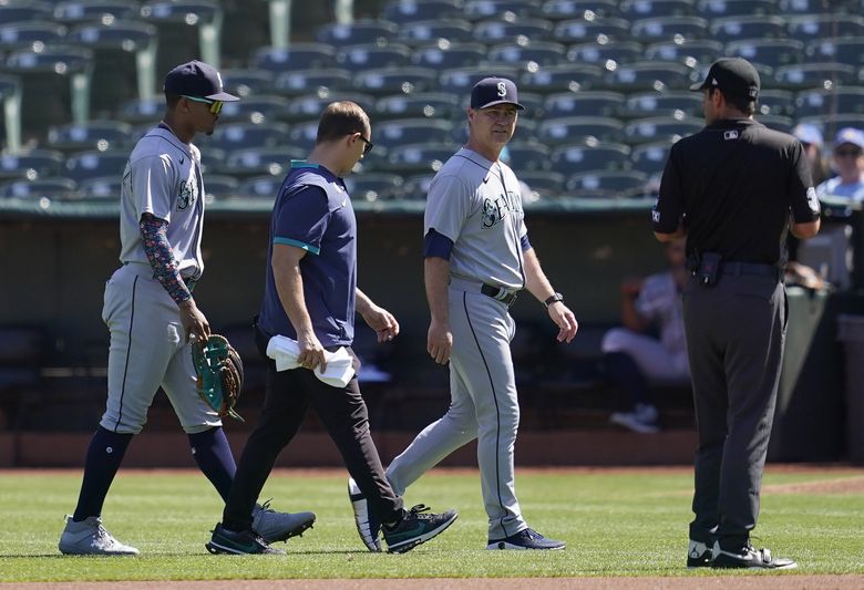 Julio Rodriguez removed from Mariners' game vs. Blue Jays with injury