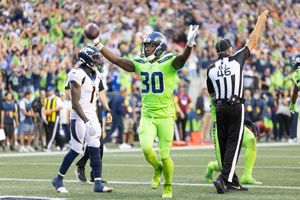 Reporter Bob Condotta grades the Seahawks' 48-45 win over the