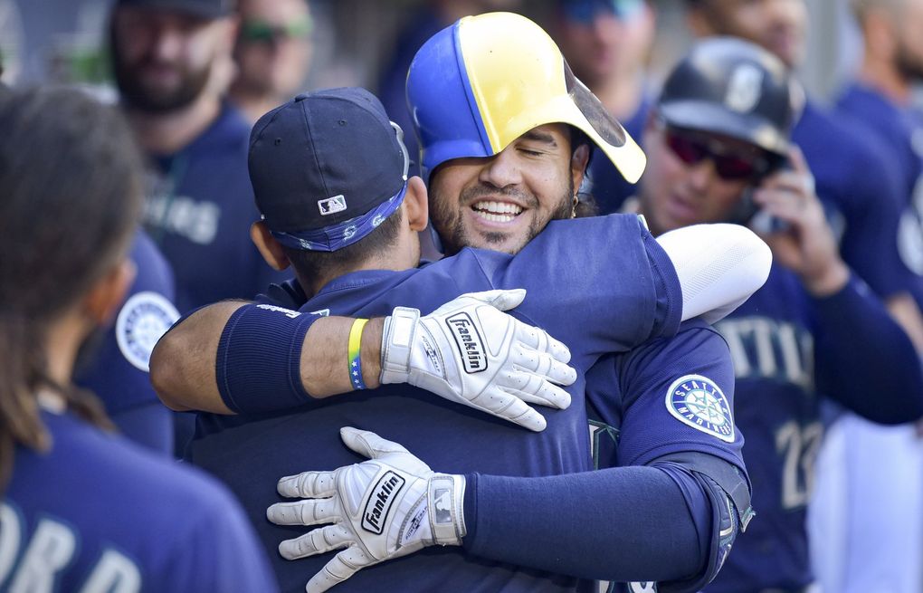 How Eugenio Suárez keeps the good vibes in Mariners clubhouse