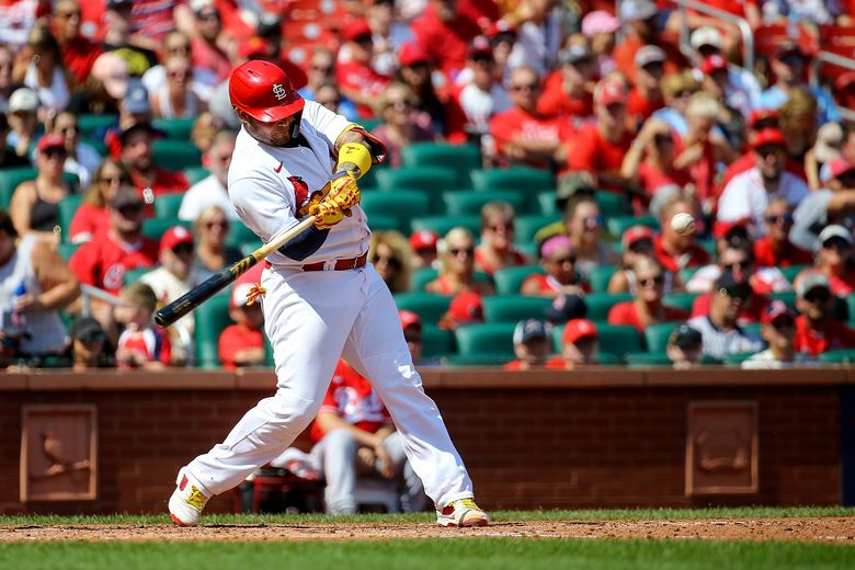 What was up with the hitting of Yadier Molina in 2014? - Viva El