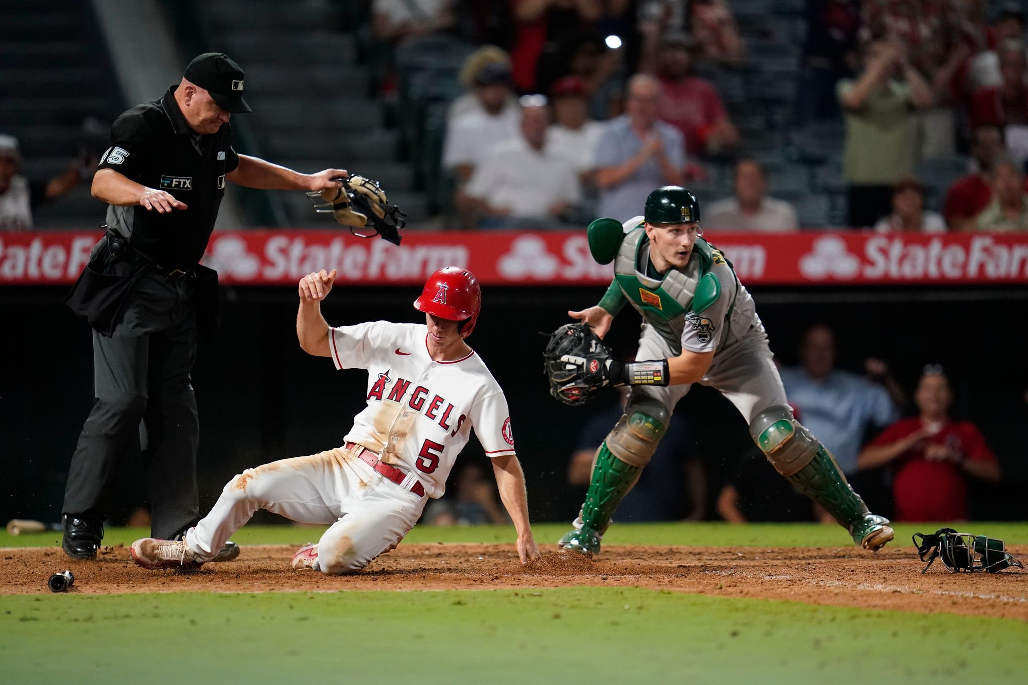 Angels' top prospect Logan O'Hoppe gets first hit in debut - Los