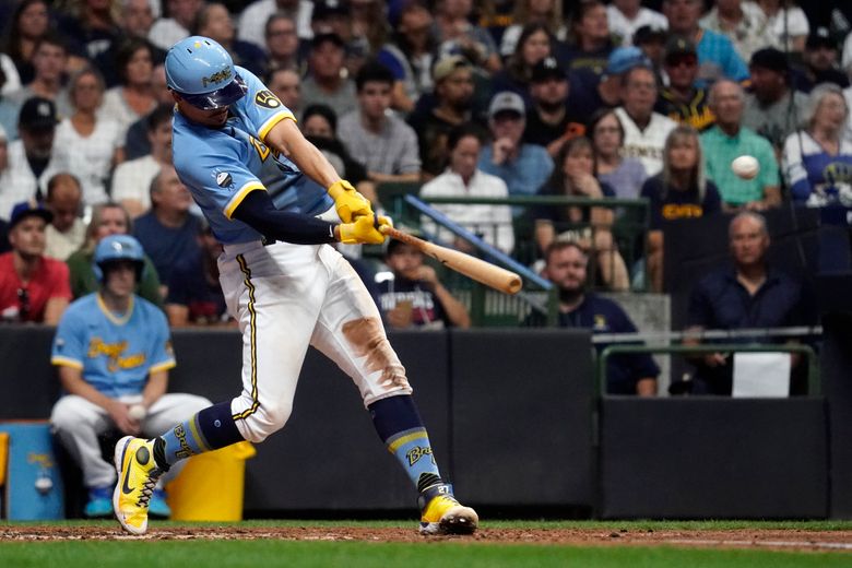 Adames, Woodruff lead Brewers to 4-1 victory over Yankees