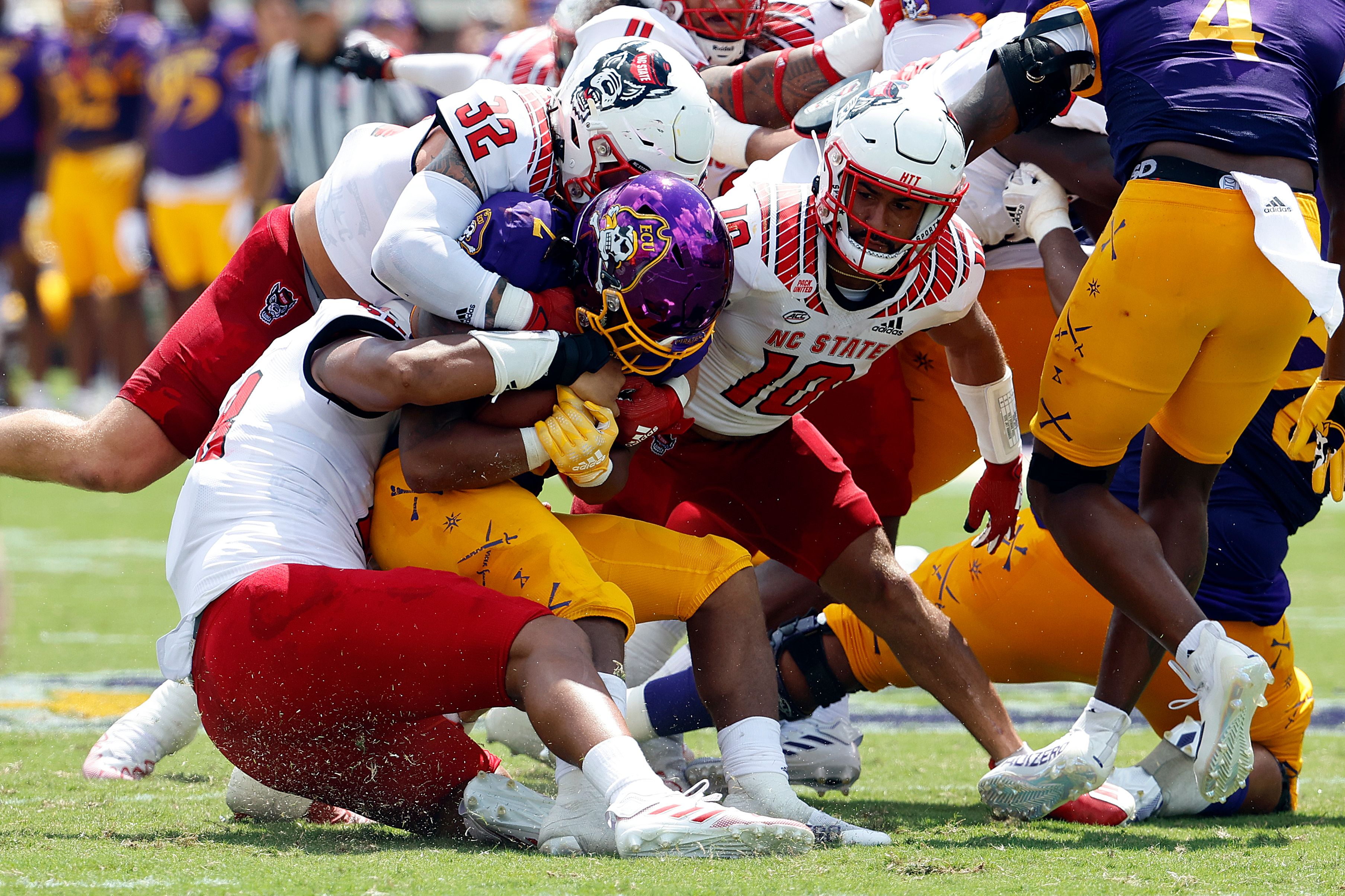 No. 13 NC State Hangs On To Win At ECU After Missed Kicks | The Seattle ...