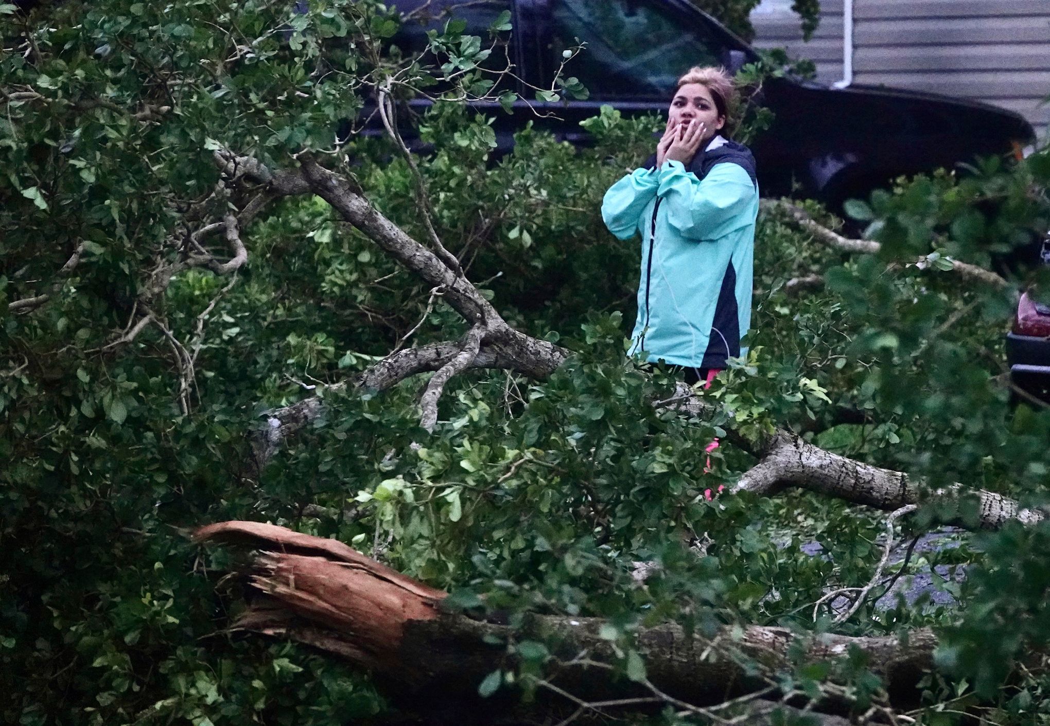 Ian swamps southwest Florida, trapping people in homes