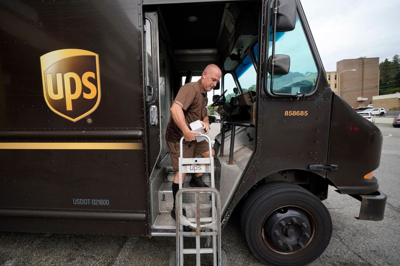 UPS to hire over 100,000